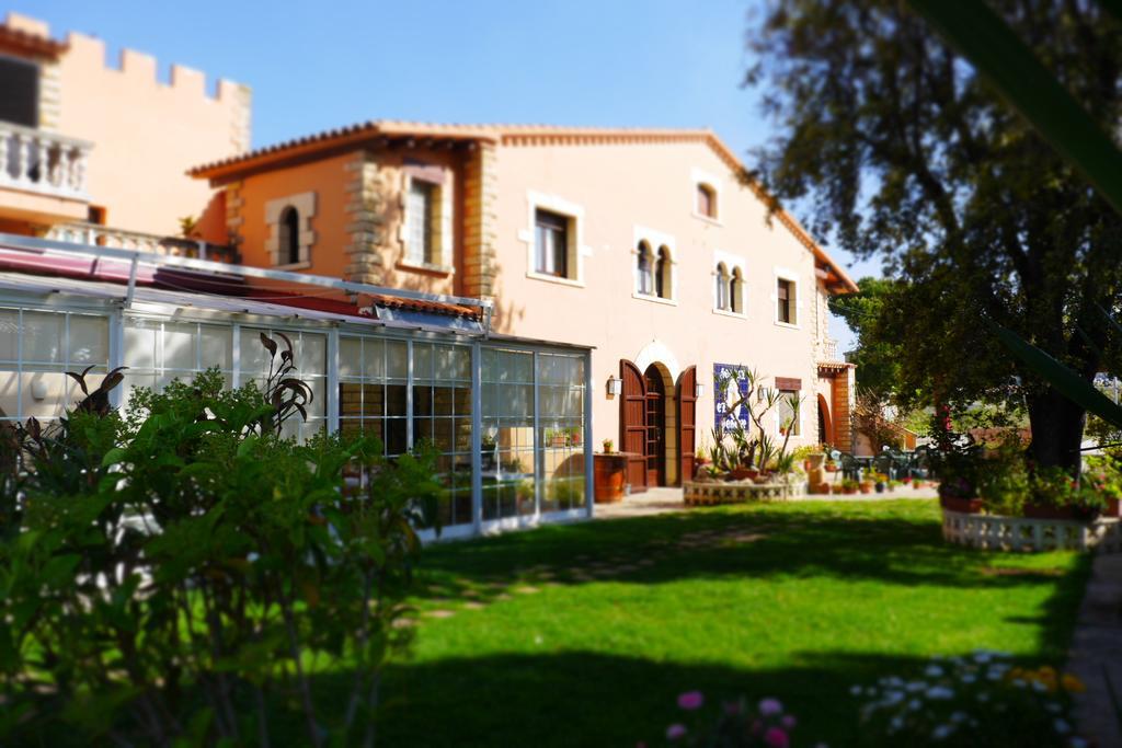 Hotel Restaurant El Bosc Banyeres del Penedes Exterior photo